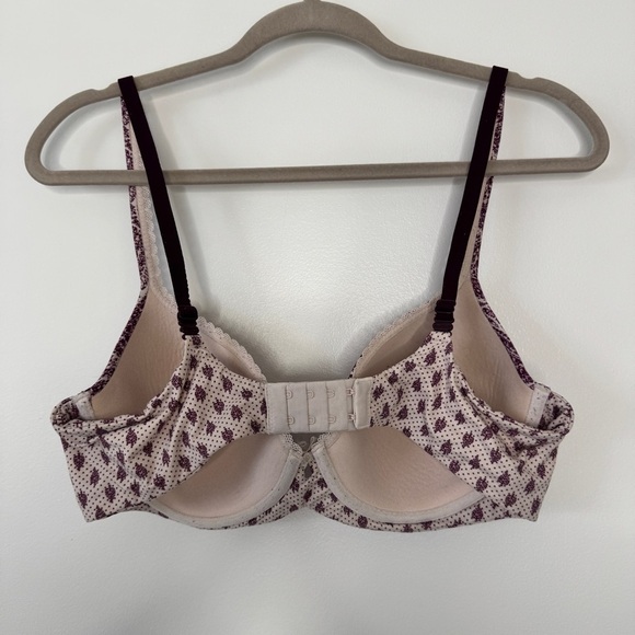 Victoria's Secret Bra Body By Victoria Lined Demi Cream Purple Paisley Sz 36D - Picture 2 of 10